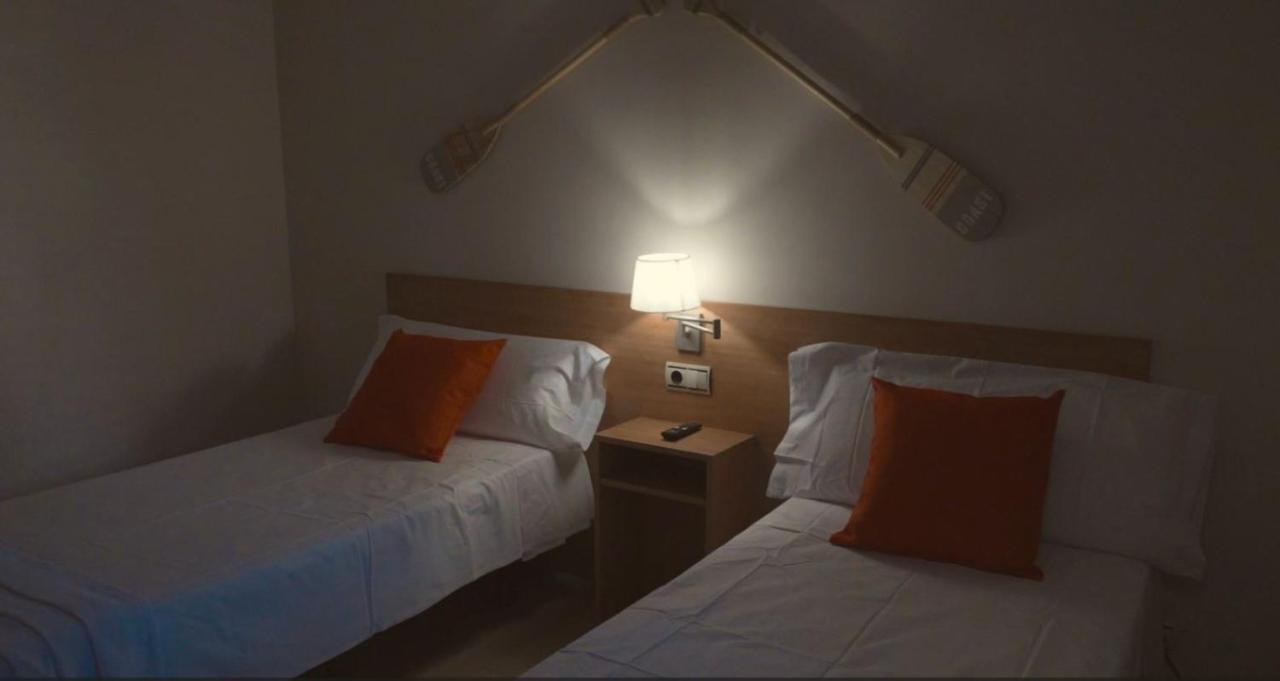 Kalima Beach Hotel Caldes D'Estrach Buitenkant foto