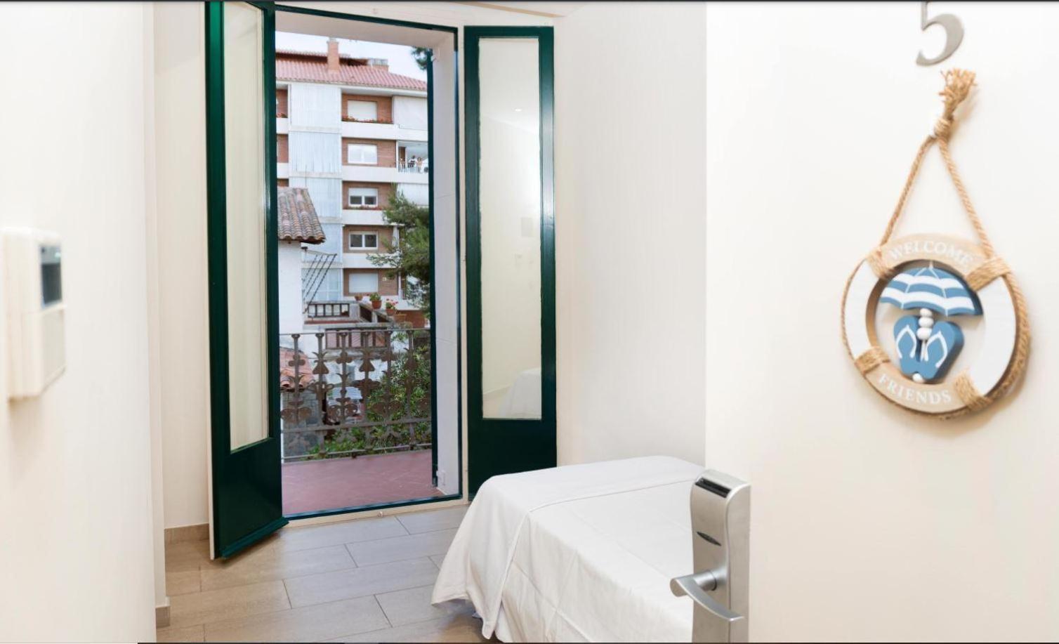 Kalima Beach Hotel Caldes D'Estrach Kamer foto